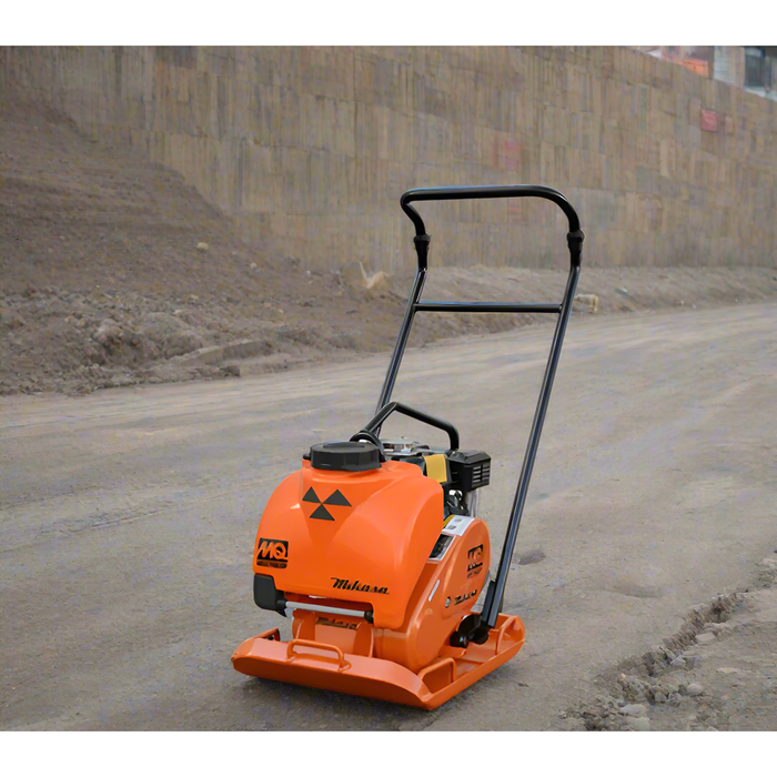 Plate Compactor | Honda GX160 | 3080 lb CF | 17.7" Plate | With Water Tank | Multiquip MVC82VHW